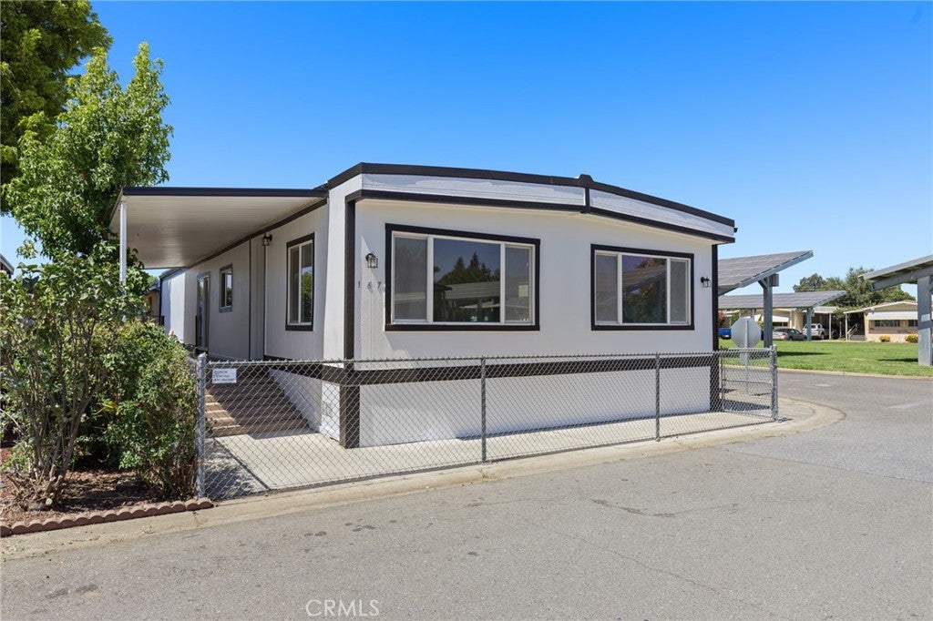 701 E Lassen Way 167
