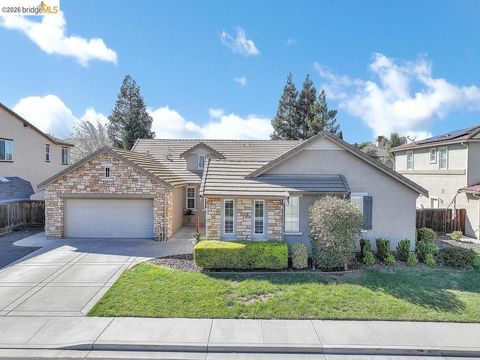 Photo of 2973 2973 Blumen Ave Ave, Brentwood, CA 94513 (MLS # 41125233)