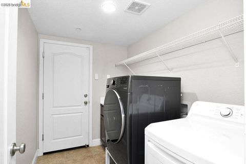 Tiny photo for 2973 2973 Blumen Ave Ave, Brentwood, CA 94513 (MLS # 41125233)