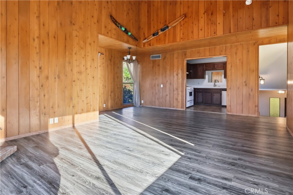 27657 Peninsula #110 Drive