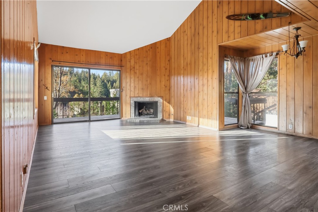 Arrowhead Woods (AWHW) - Residential