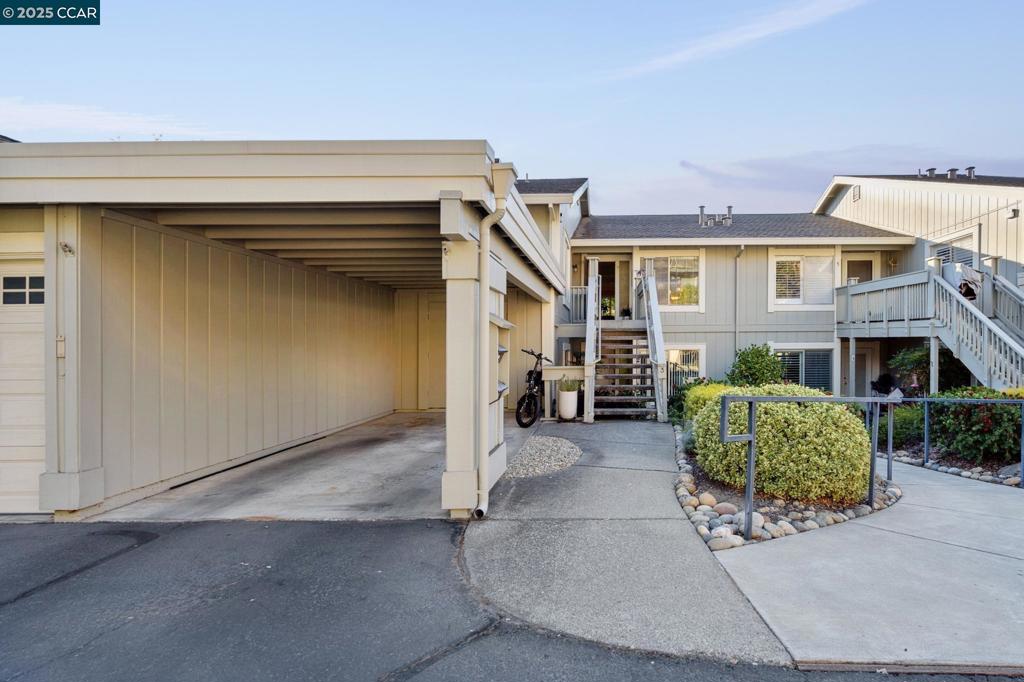 ROSSMOOR - Residential