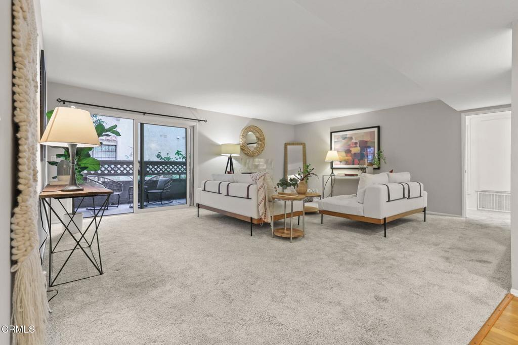 640 S Lake Avenue 105