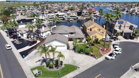 Photo of 91 Shell Pl Pl, Discovery Bay, CA 94505 (MLS # 41129278)