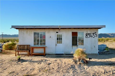 Photo of 83635 29 Palms, 29 Palms, CA 92277 (MLS # JT25246133) Photo of 83635 29 Palms, 29 Palms, CA 92277 (MLS # JT25246133)