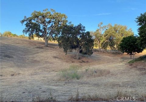 Photo of 9927 Flyrod Drive, Paso Robles, CA 93446 (MLS # NS25116594)