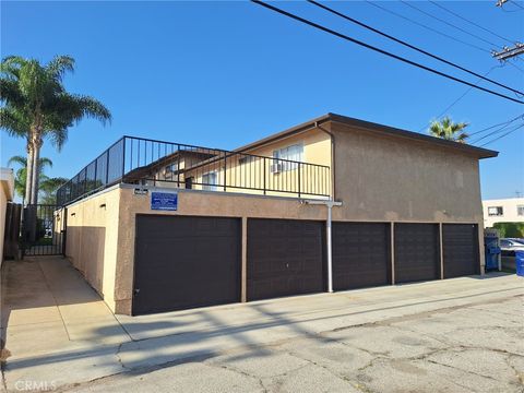 Photo of 906 Sartori Ave, Torrance, CA 90501 (MLS # SB25237879) Photo of 906 Sartori Ave, Torrance, CA 90501 (MLS # SB25237879)