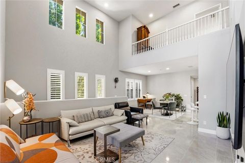 143 Lockford Irvine CA 92602