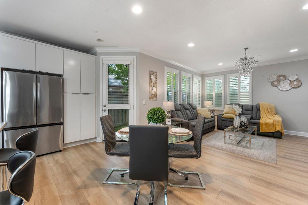 6123 Sunstone Drive