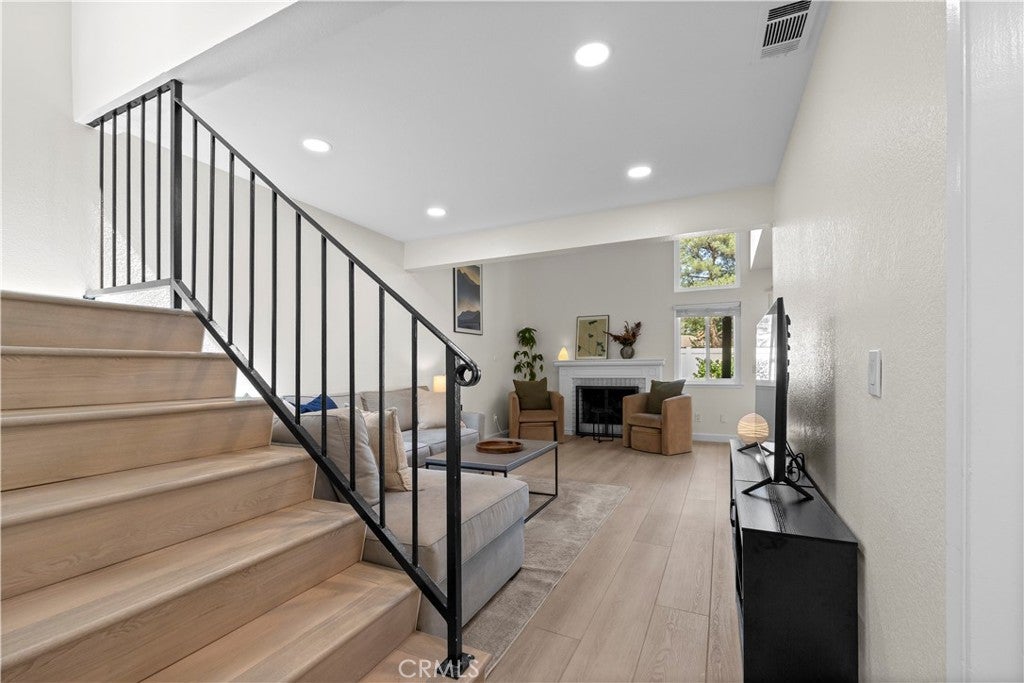 1636 Mankato Court