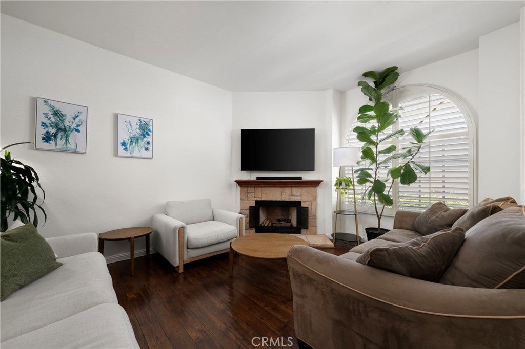 15809 Venus Place