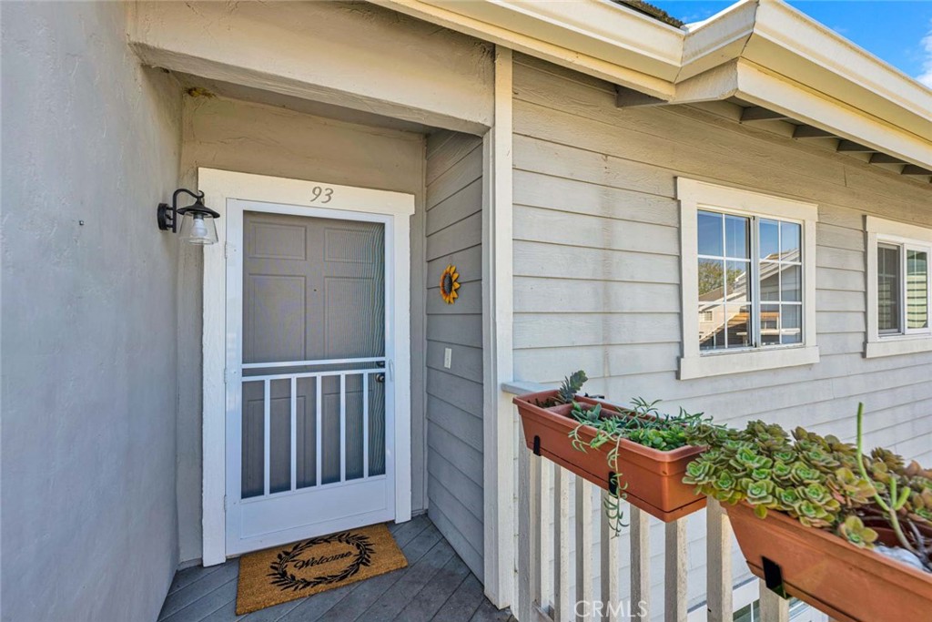 93 Dover Pl