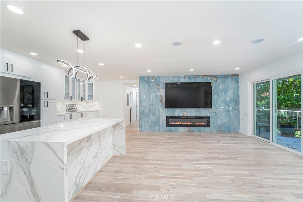 2143 Ronda Granada P