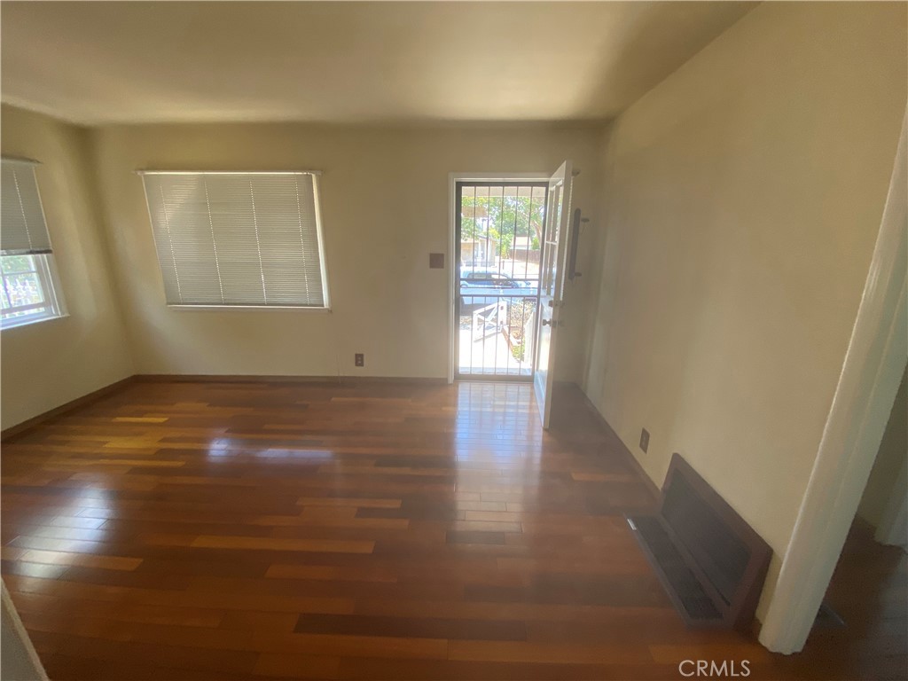 721 Pearl Street