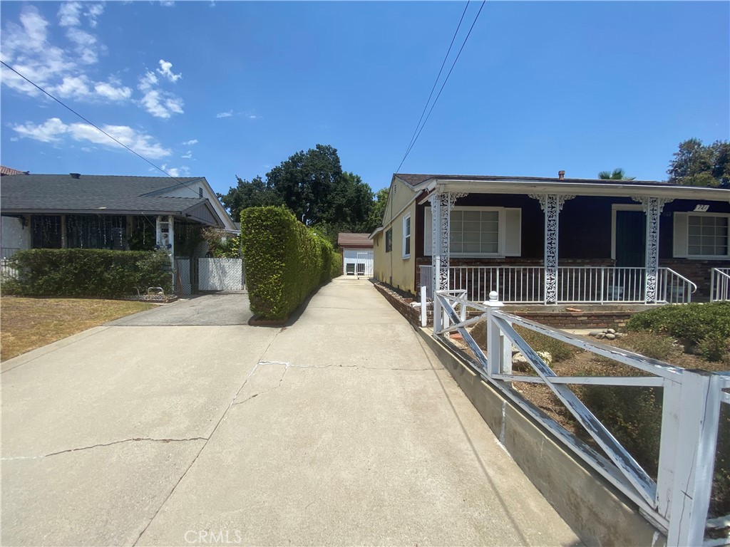 721 Pearl Street