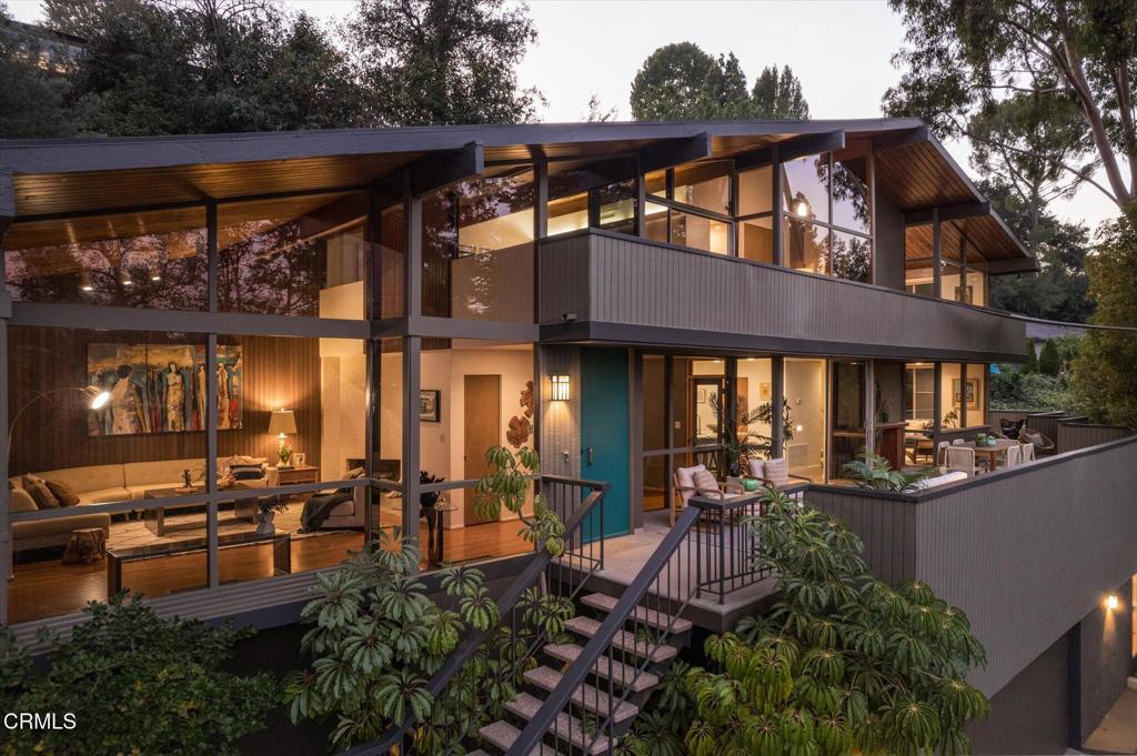 1256 Club House Drive