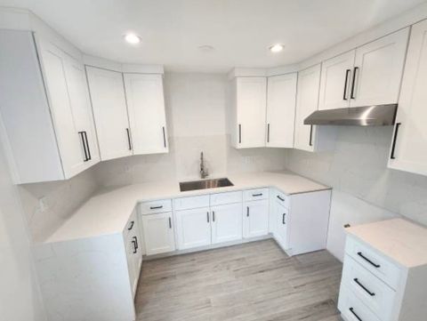 Photo of 10845 White St St #5, Sun Valley, CA 91352 (MLS # IG25224537) Photo of 10845 White St St #5, Sun Valley, CA 91352 (MLS # IG25224537)