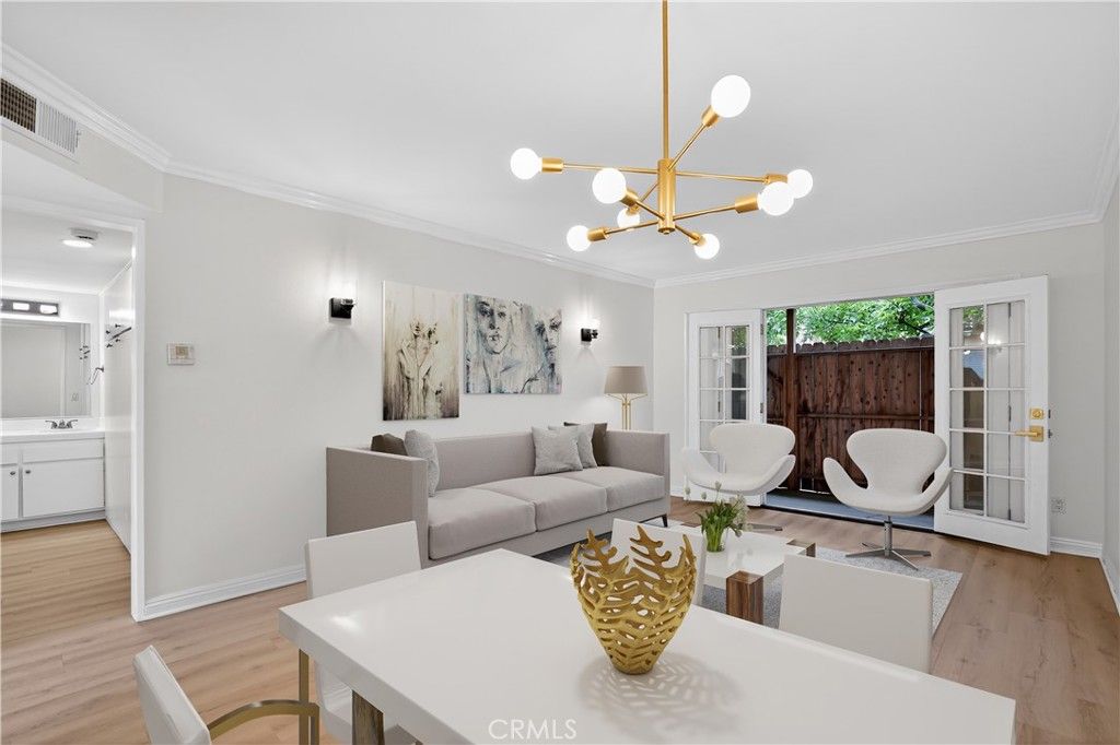 Photo of 17847 Beneda Ln Ln #4, Canyon Country, CA 91351 (MLS # SR26027990)