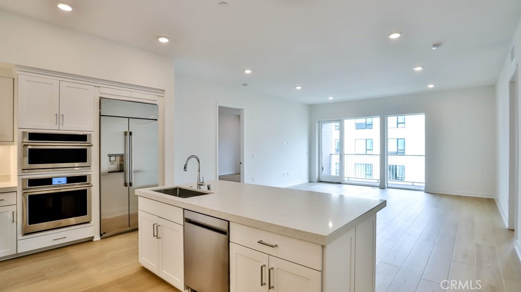 2606 Rivington