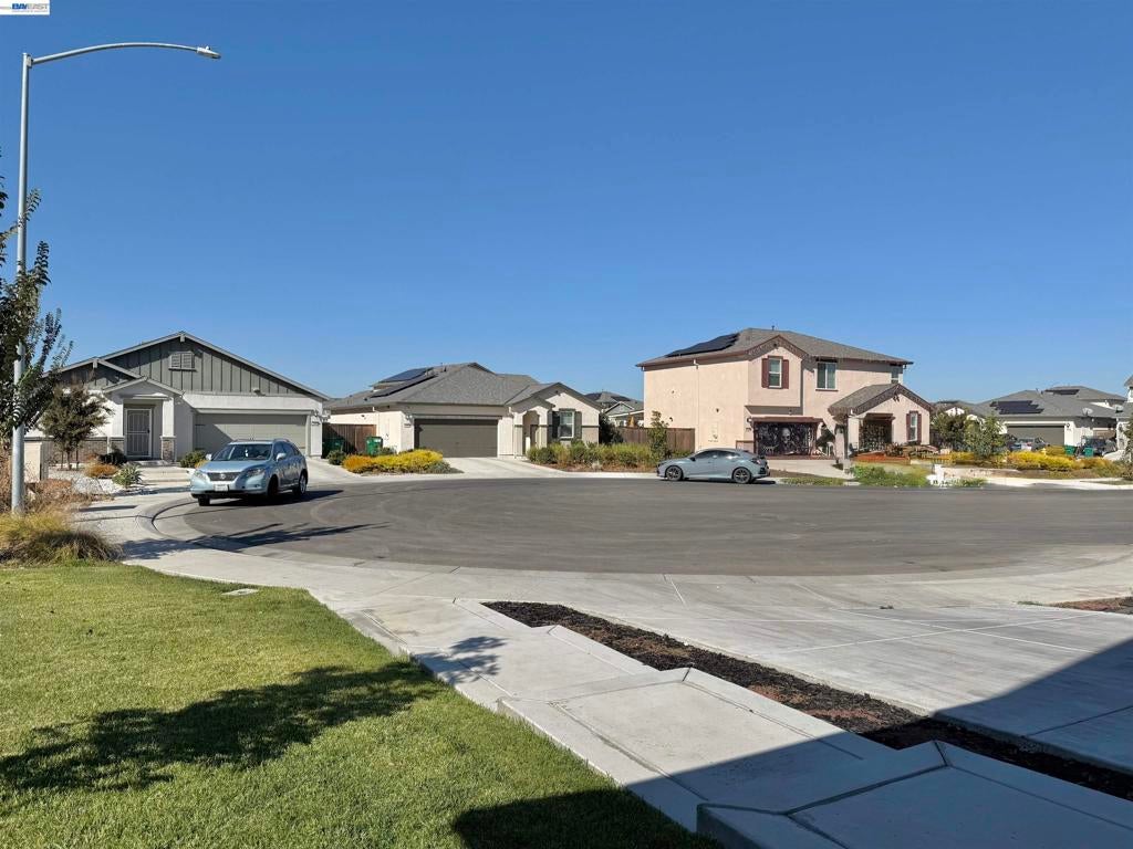 10300 Bono Lane