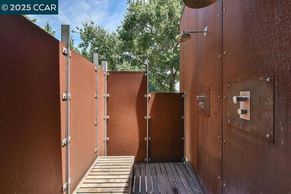 UPPER HAPPY VLY - Residential