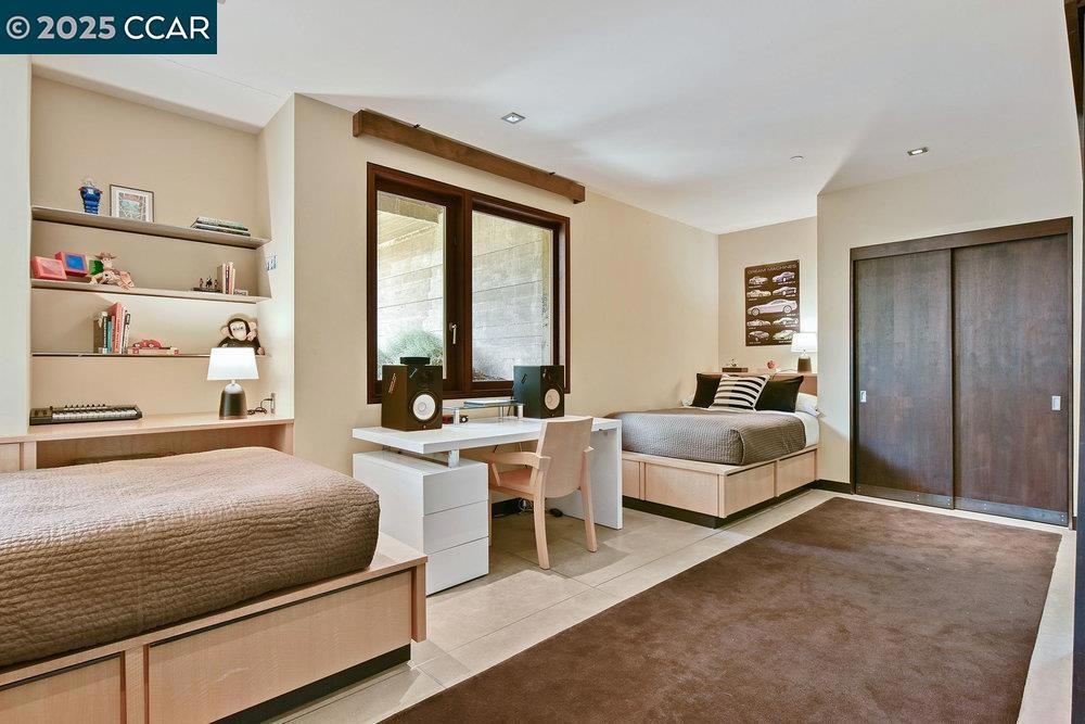 UPPER HAPPY VLY - Residential