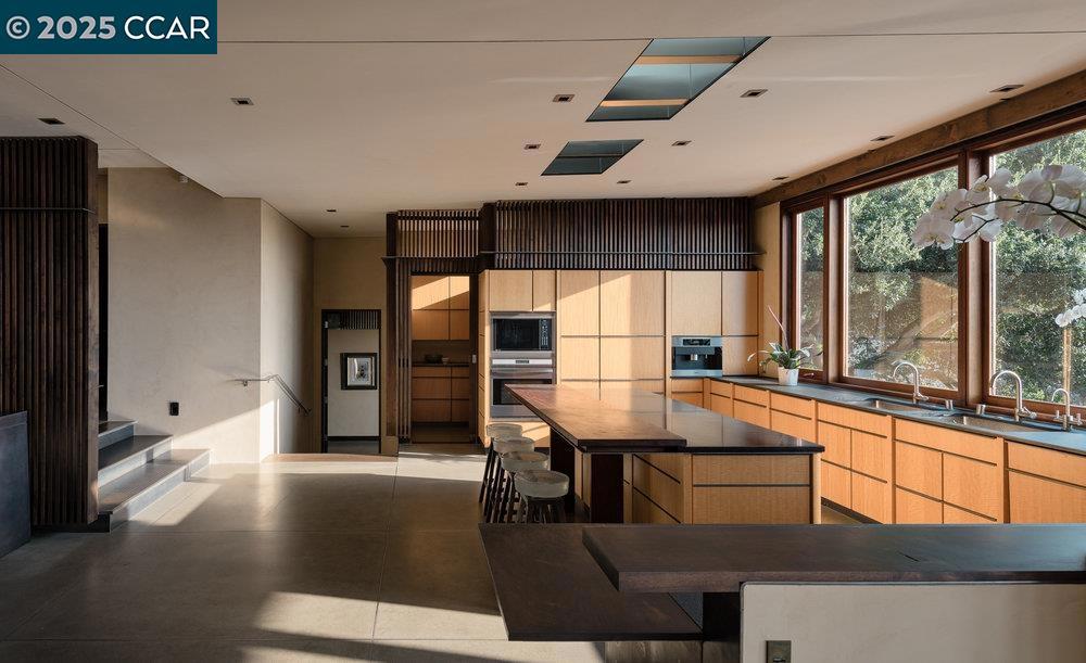 UPPER HAPPY VLY - Residential