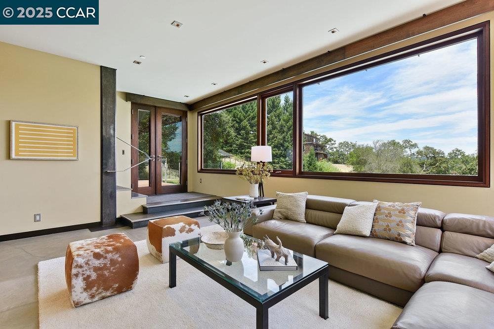 UPPER HAPPY VLY - Residential