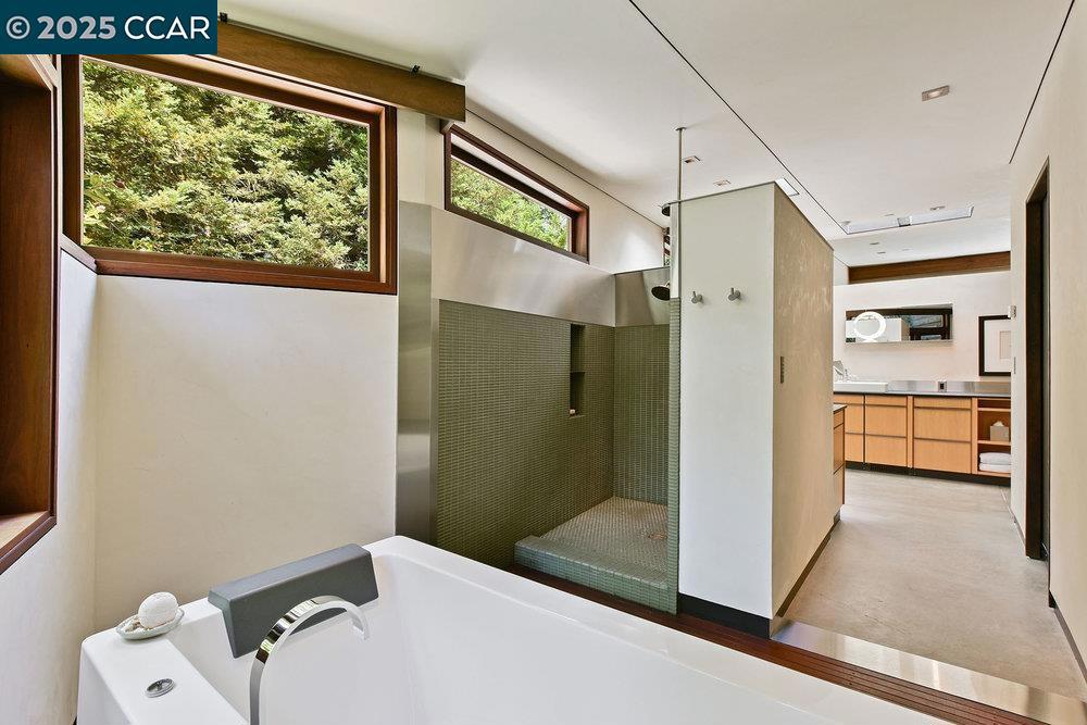 UPPER HAPPY VLY - Residential