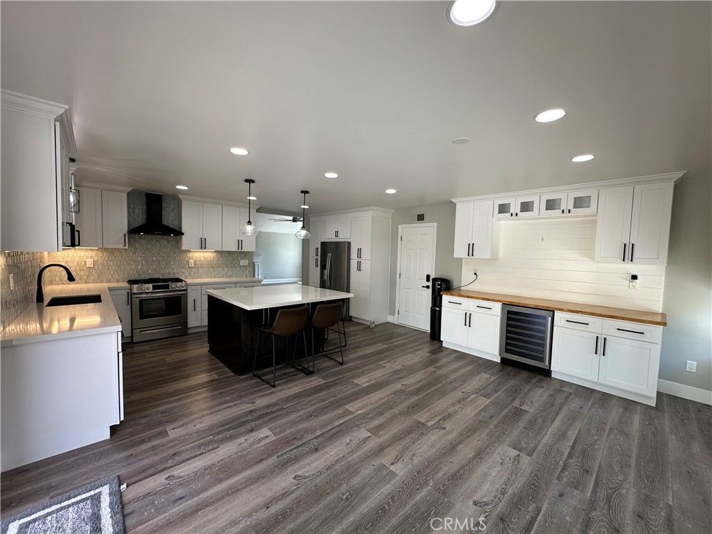 Photo of 936 Jasmine Cir, Costa Mesa, CA 92626 (MLS # NP26072063)