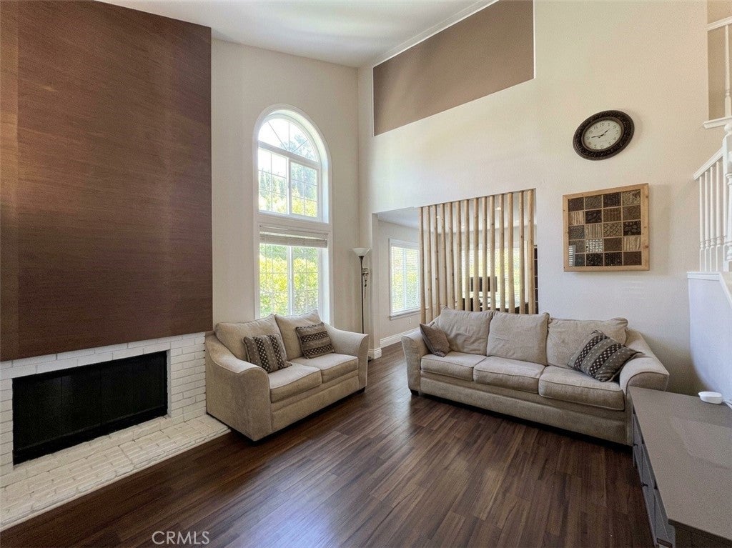 6237 Sunny Meadow