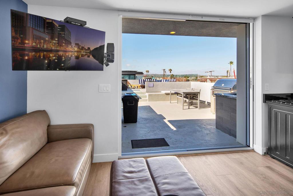 Mission Beach - Residential Income