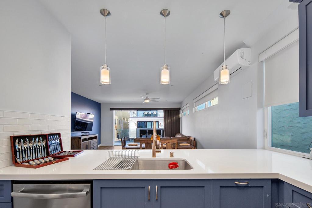 Mission Beach - Residential Income