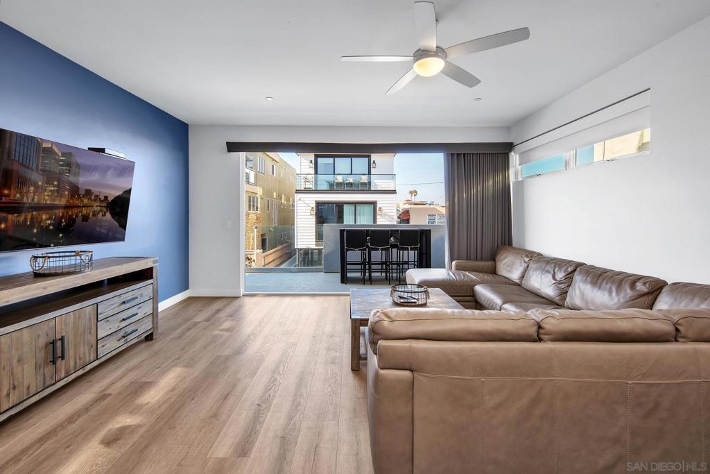 Mission Beach - Residential Income