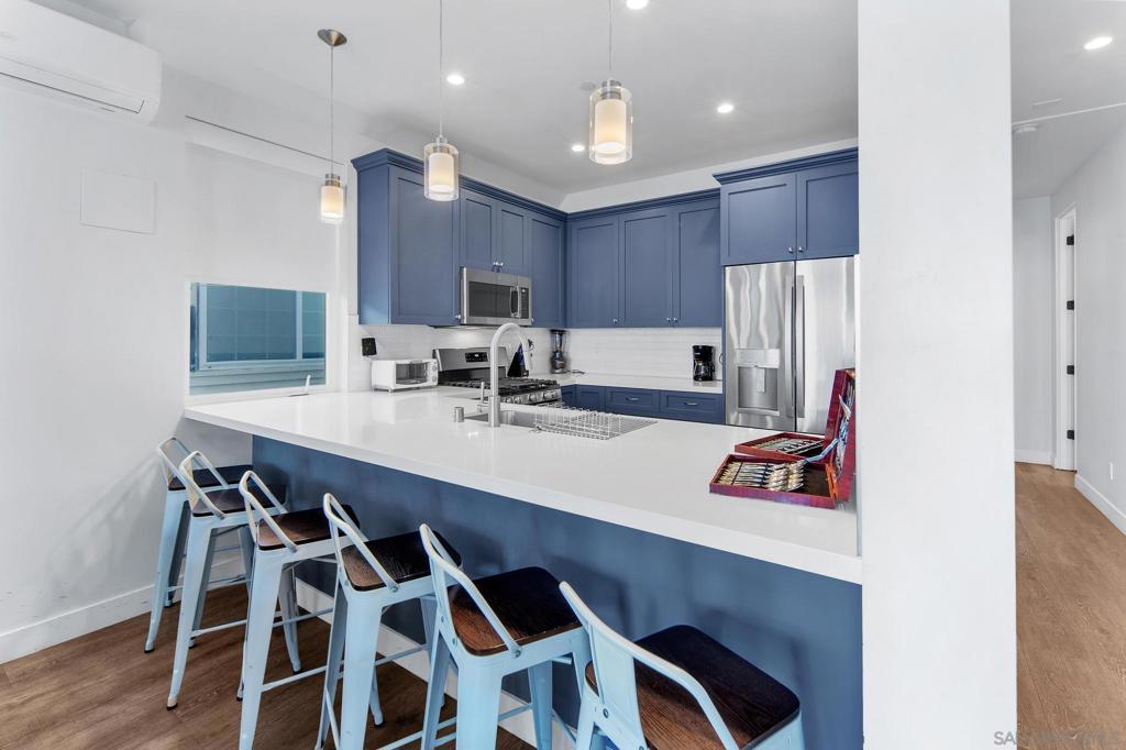 Mission Beach - Residential Income