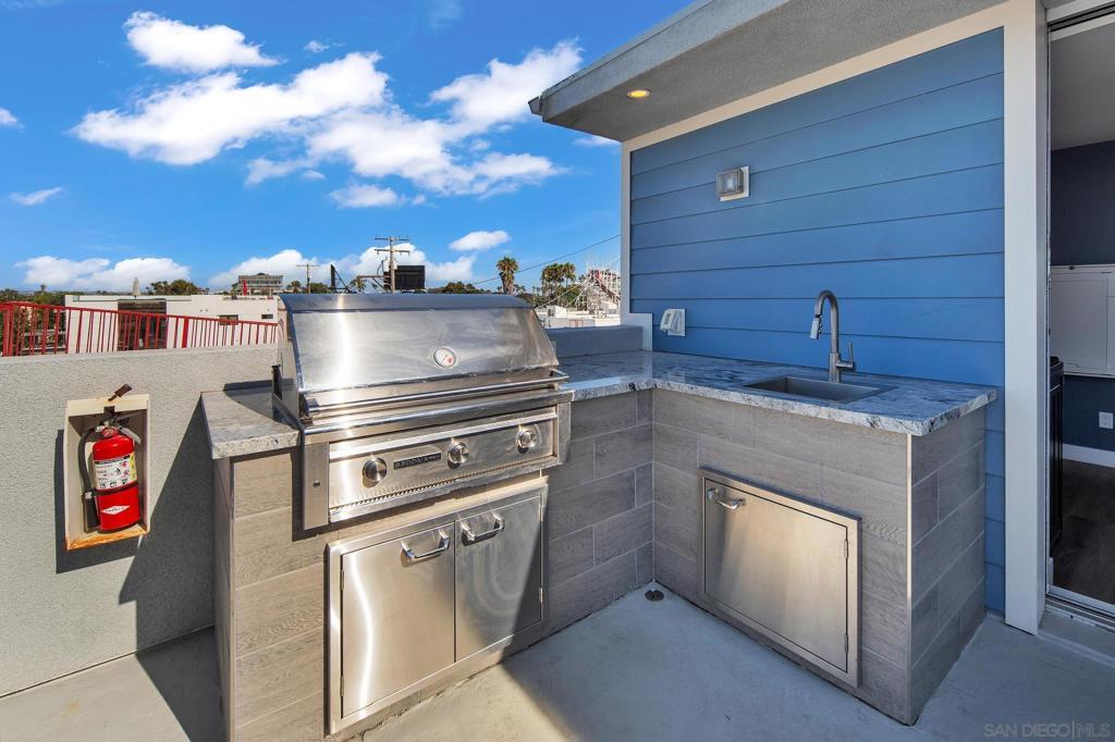 Mission Beach - Residential Income