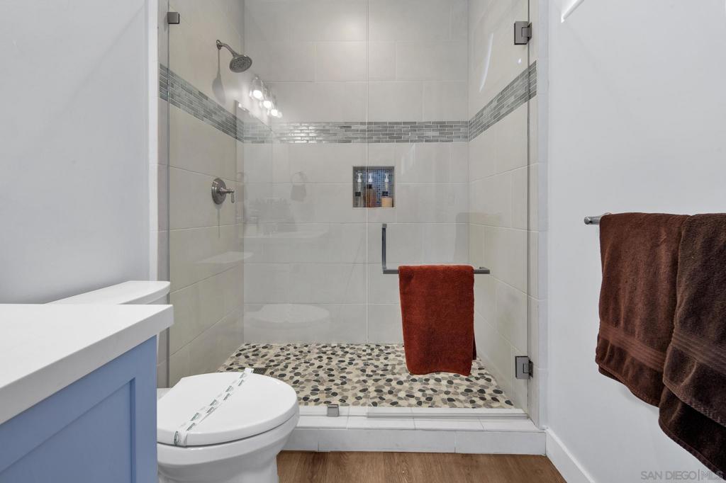 Mission Beach - Residential Income