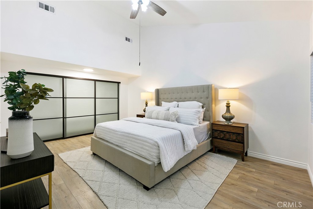 Oakcrest Townhomes (A) (814) - Residential Lease