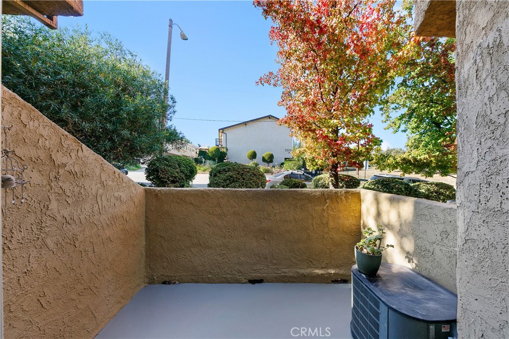 Oakcrest Townhomes (A) (814) - Residential Lease