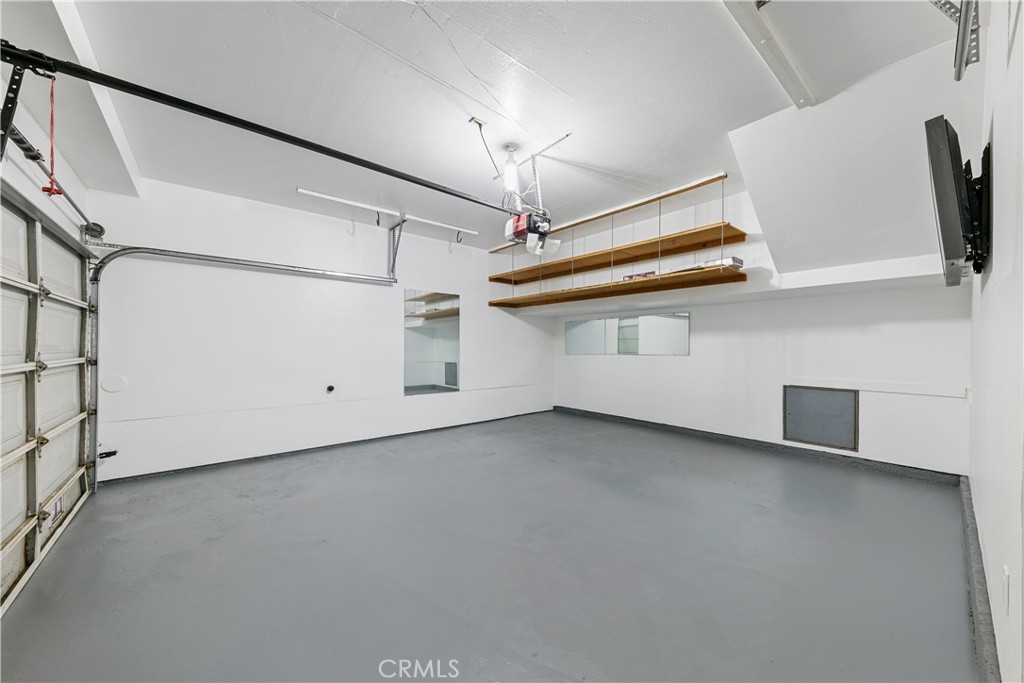 Oakcrest Townhomes (A) (814) - Residential Lease