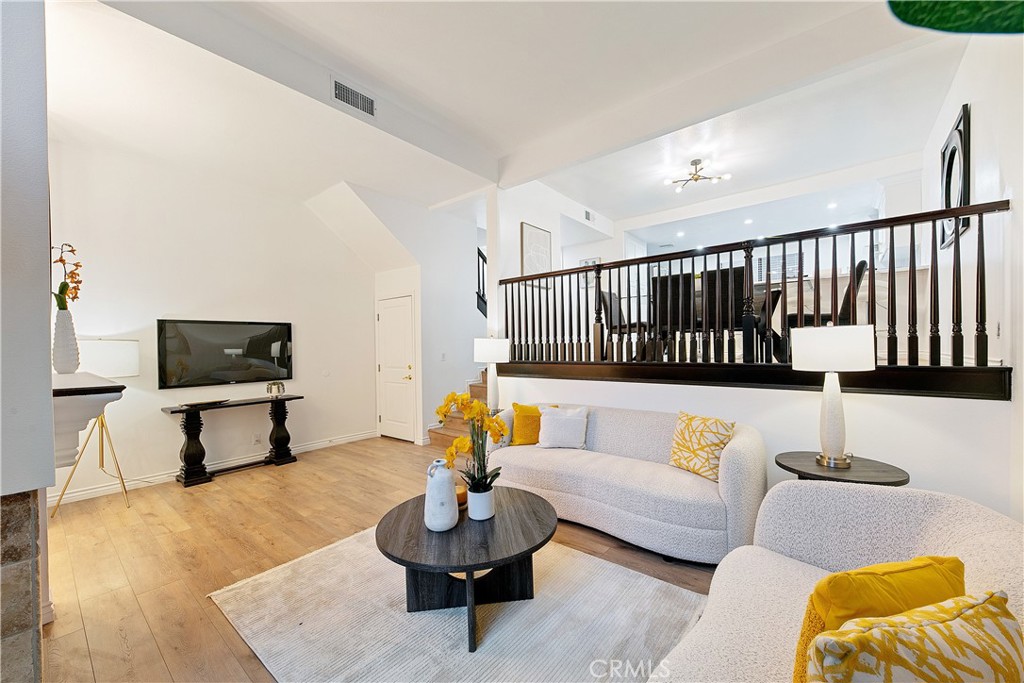 Oakcrest Townhomes (A) (814) - Residential Lease