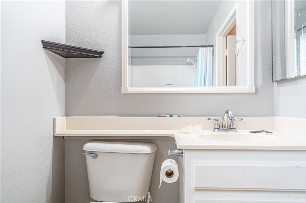 Circle (CA) - Residential