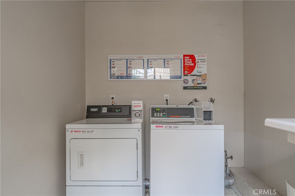 Circle (CA) - Residential