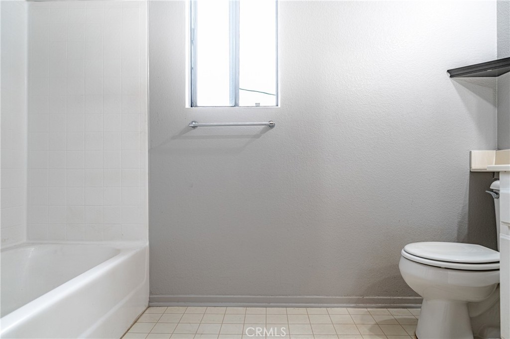 Circle (CA) - Residential