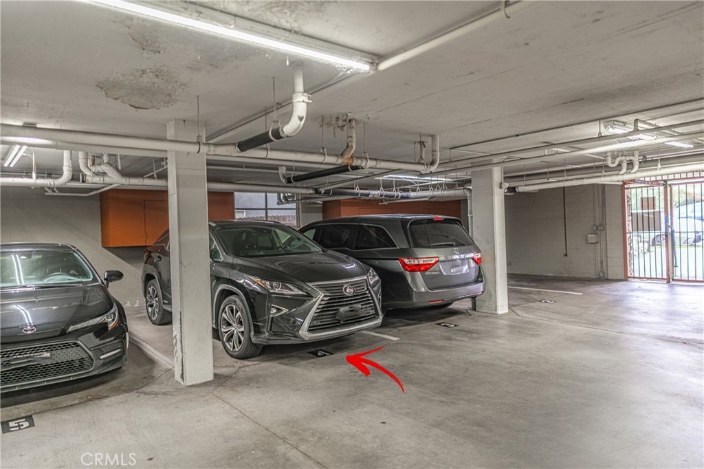 Circle (CA) - Residential