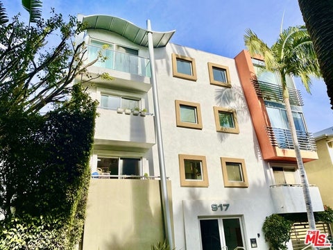 Photo of 917 2nd Street #305, Santa Monica, CA 90403 (MLS # 26953069)