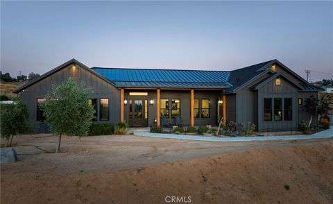 8064 Gopher Gulch Riverside CA 92506