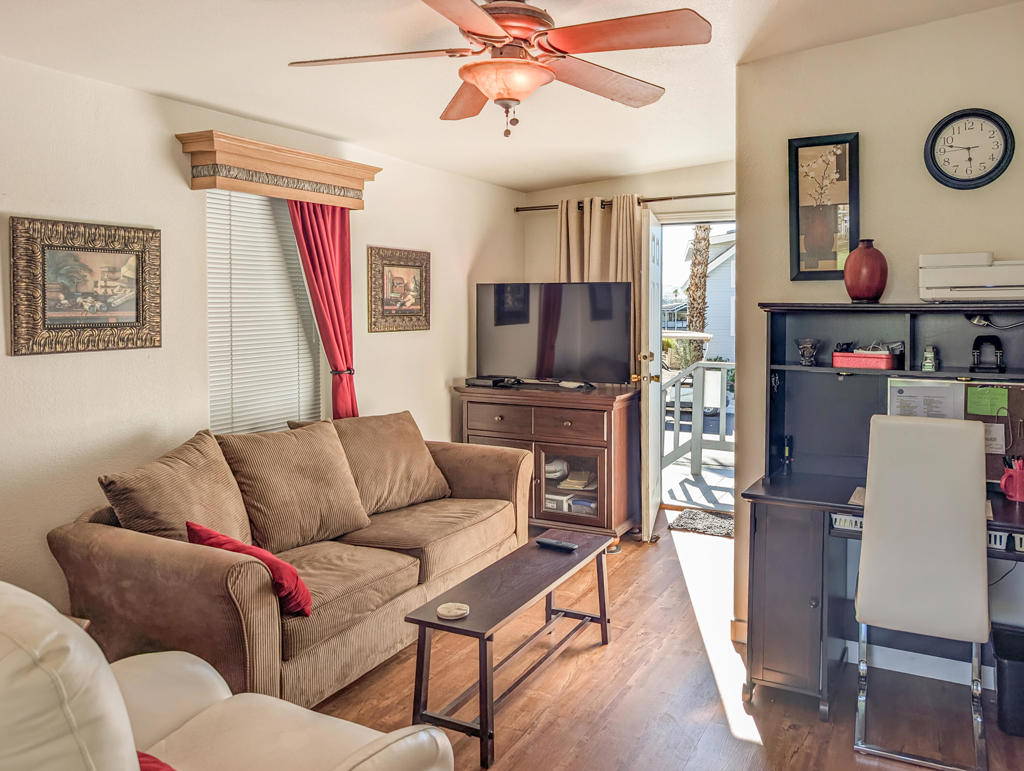 Not Applicable-1 - Manufactured In Park