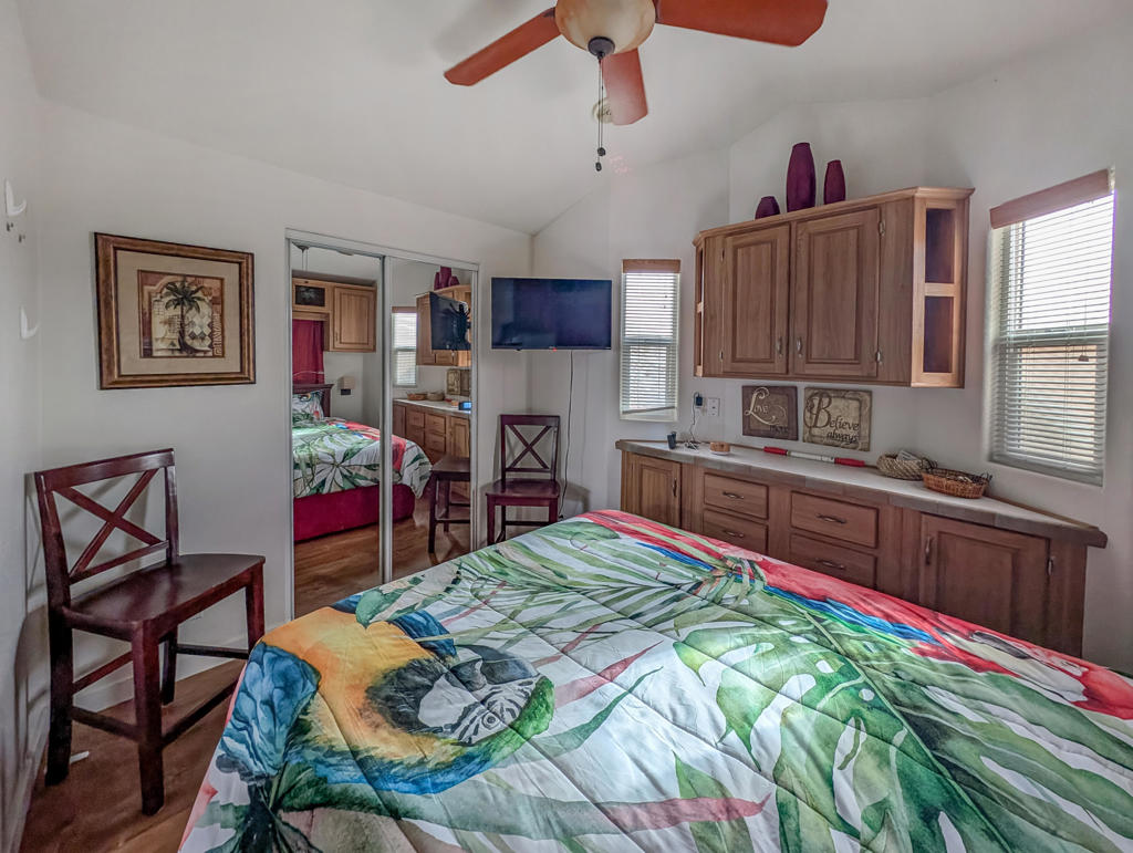 Not Applicable-1 - Manufactured In Park