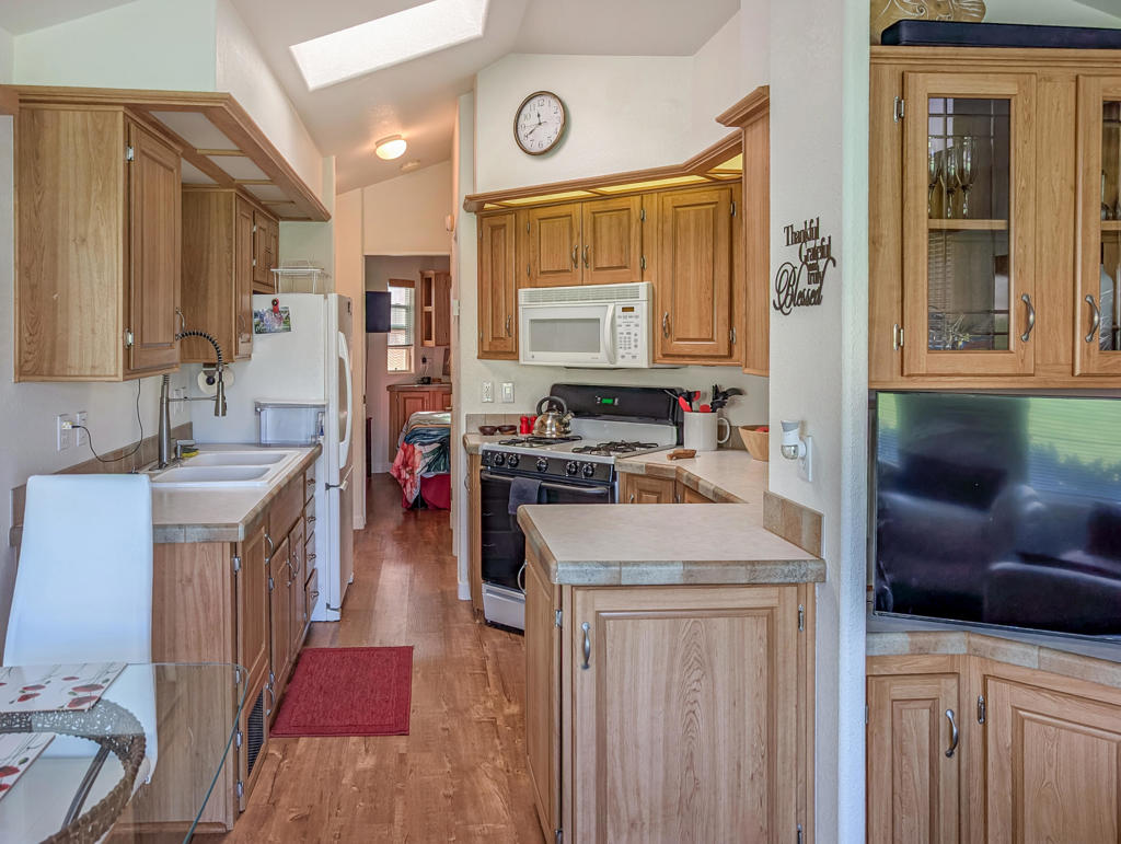 Not Applicable-1 - Manufactured In Park